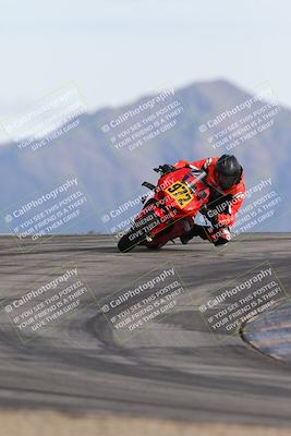 media/Nov-16-2025-Race Pace (Sun) [[8c5fa54630]]/Verified Riders/8-Turn 12 (120pm)/